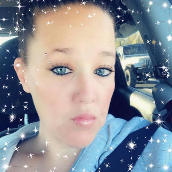 Meet your Posher, Michele - Picture 1 of 1